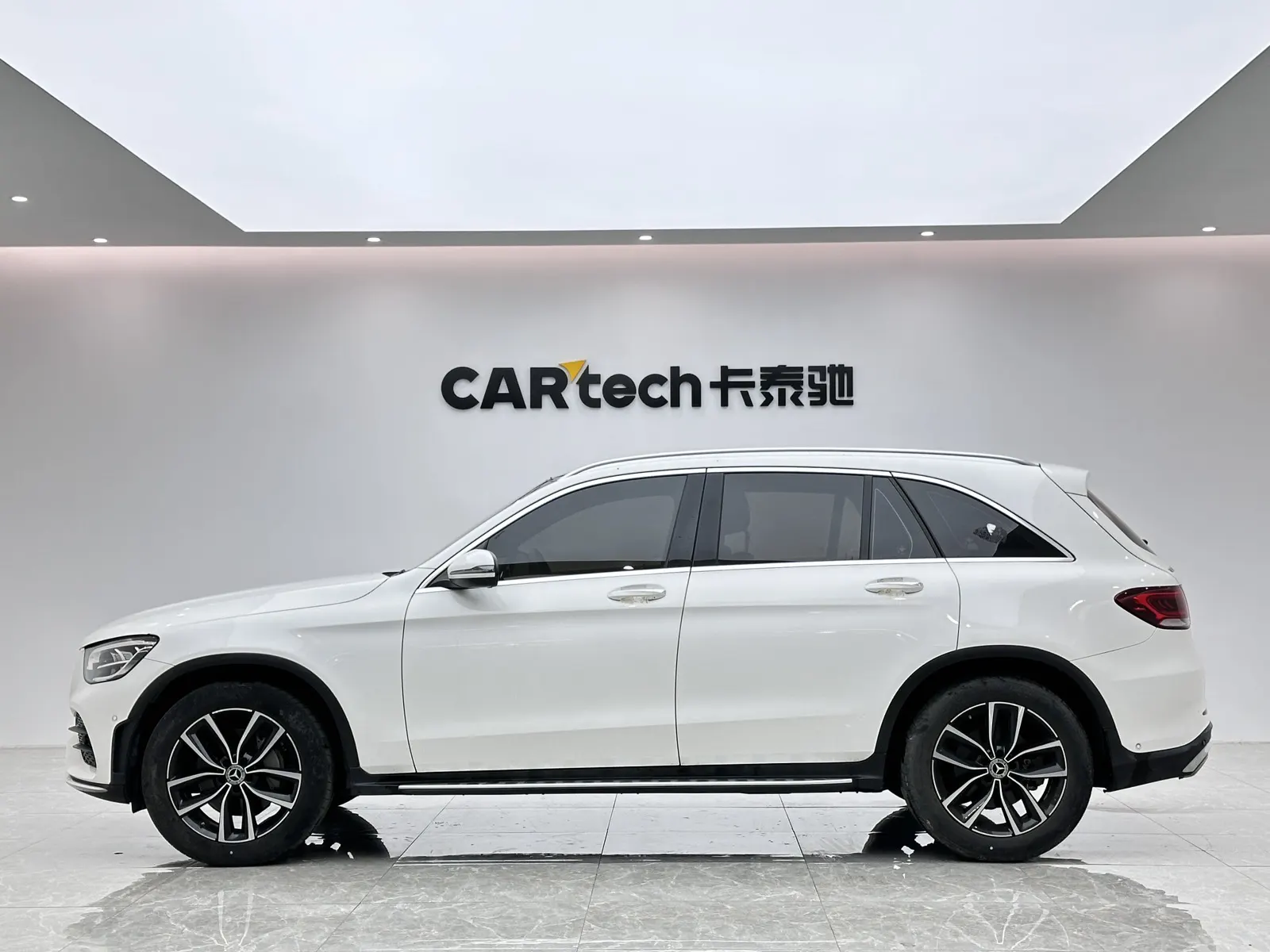 Mercedes-Benz GLC 300 L, 2020 2