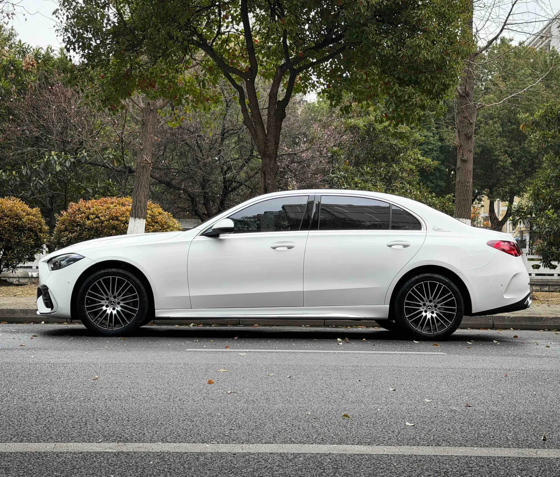 Mercedes-Benz C 260 L, 2024 4