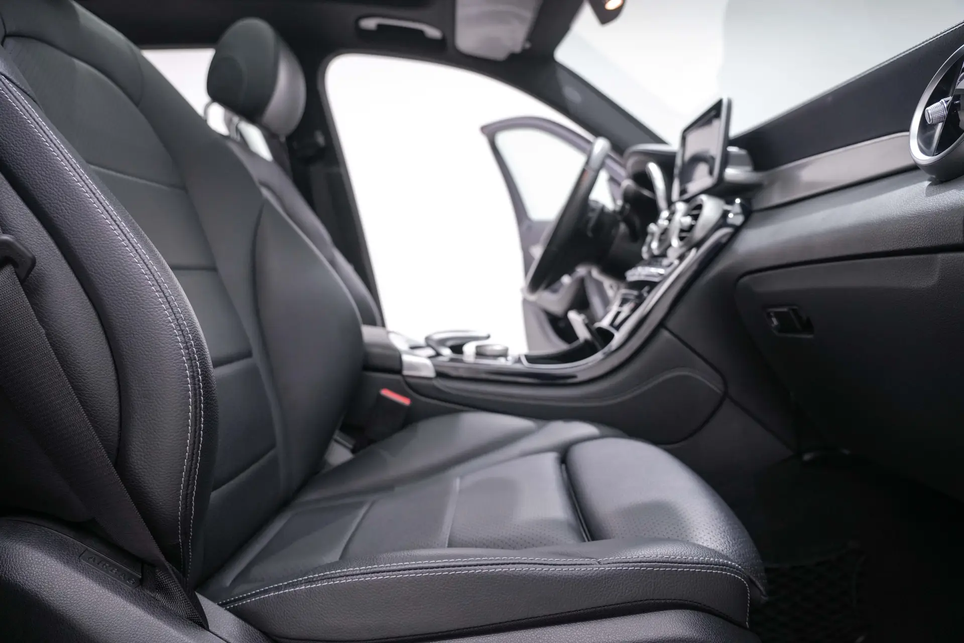 Mercedes-Benz GLC 200 4MATIC, 2018 22
