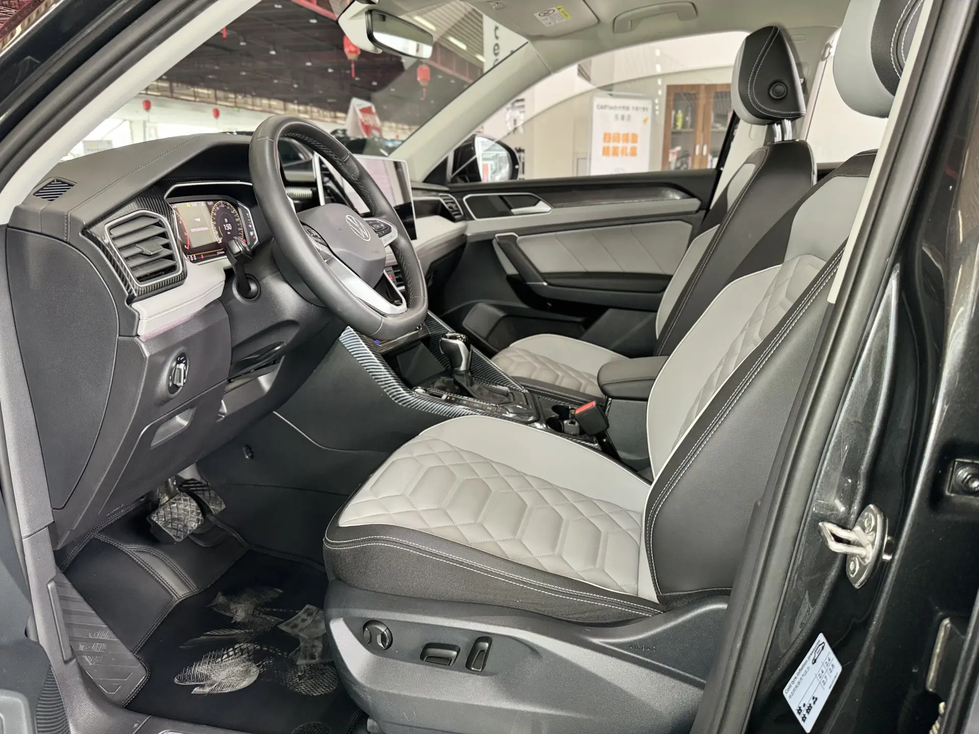 Volkswagen Passat, 2026 18