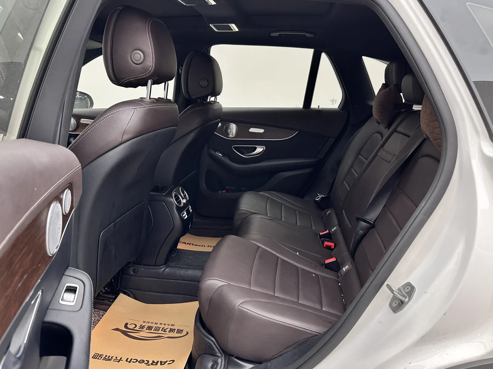 Mercedes-Benz GLC 300 L, 2020 9