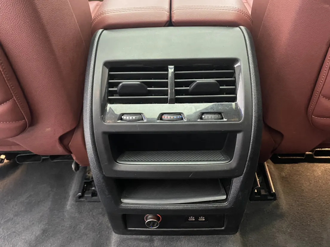 BMW X5, 2024 28