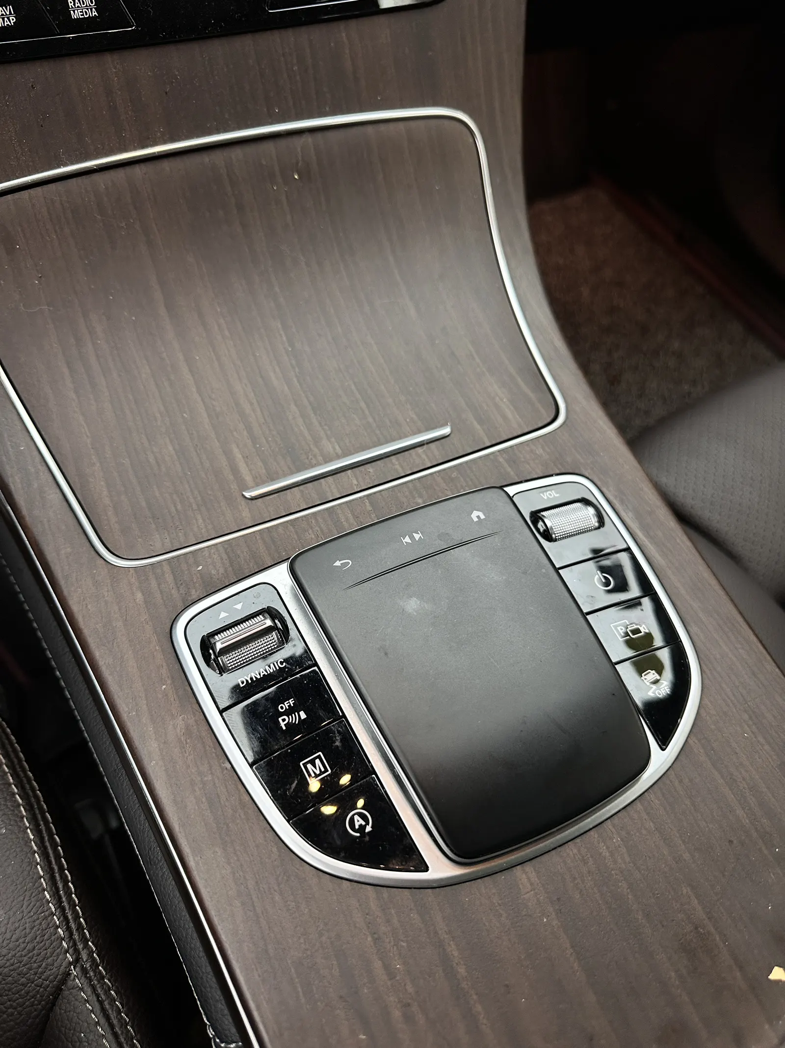 Mercedes-Benz GLC 300 L, 2020 16