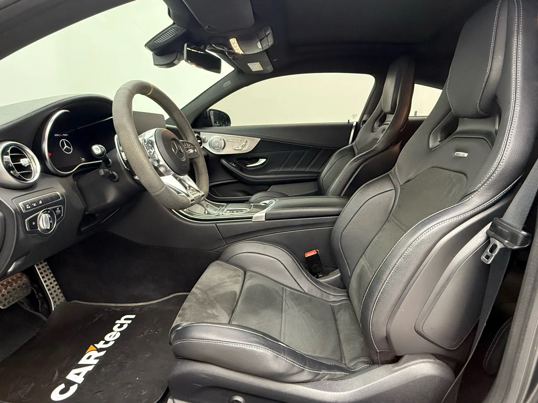 Mercedes-Benz C 63, 2022 15