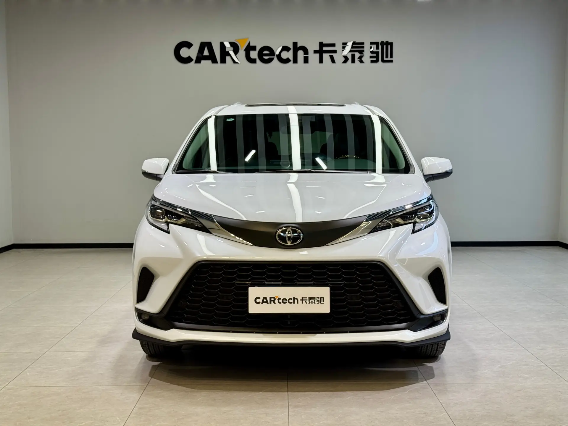 Toyota Granvia, 2025 2