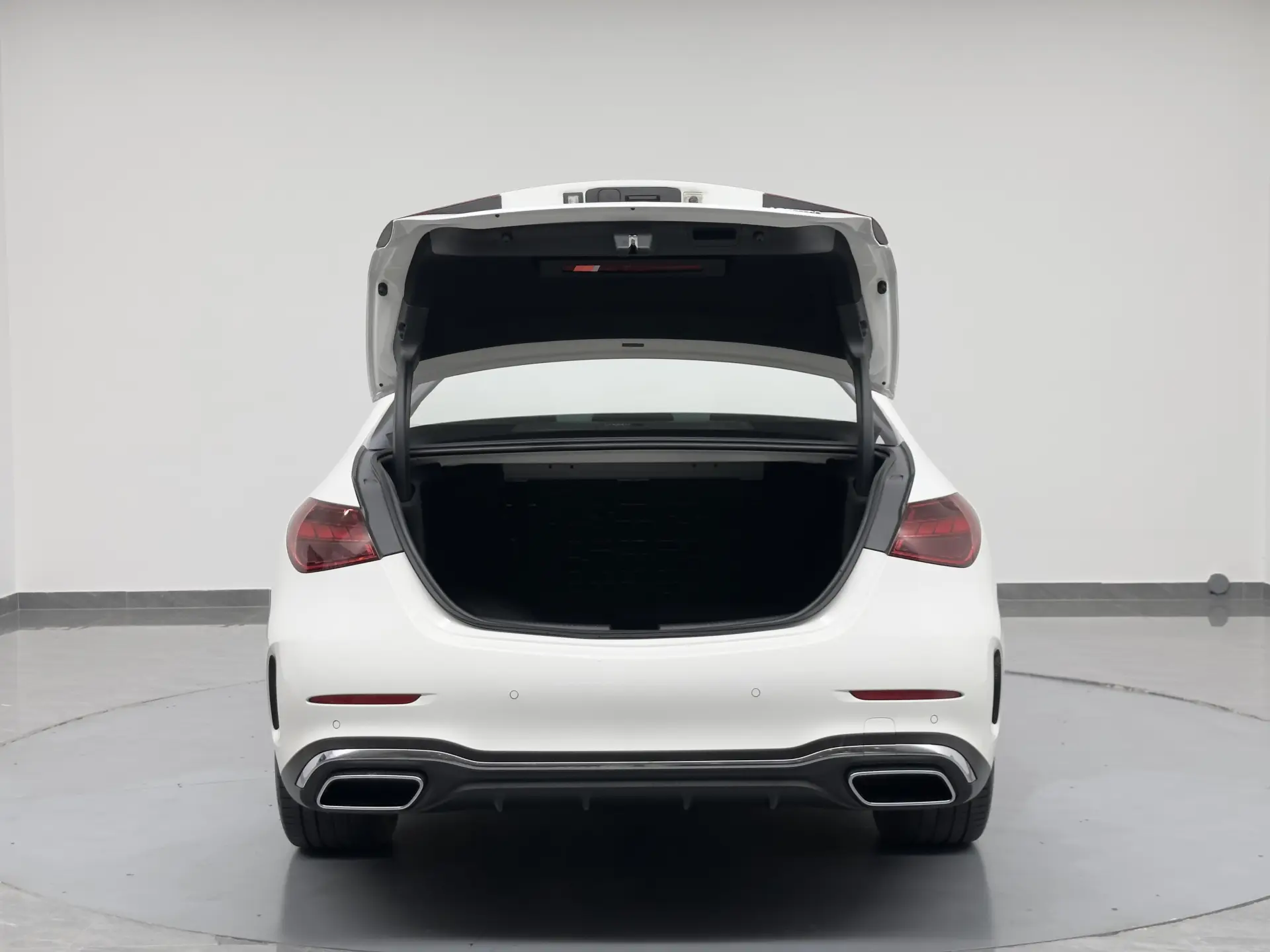 Mercedes-Benz C 260 L, 2024 37