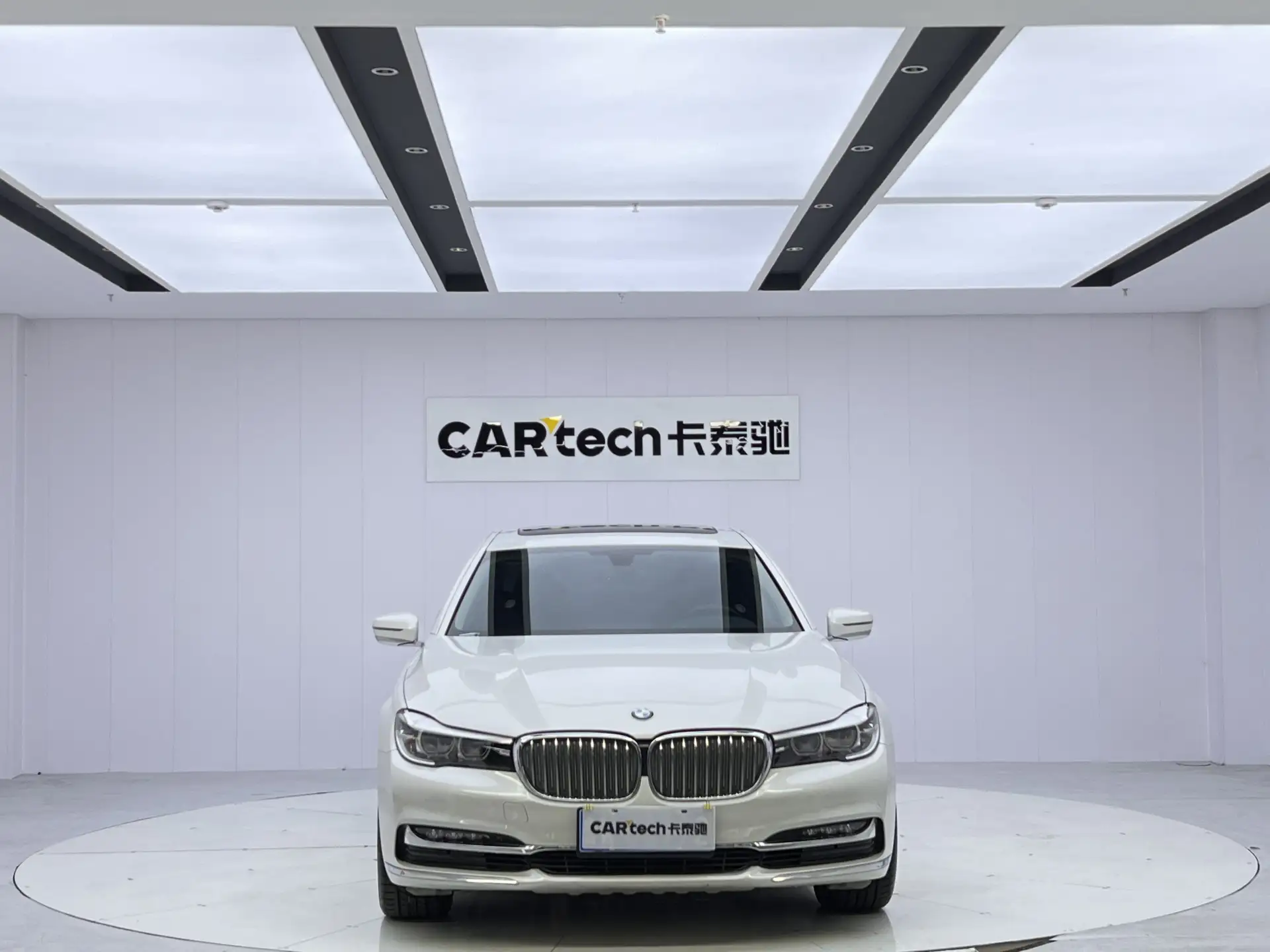BMW 740Li, 2018 3
