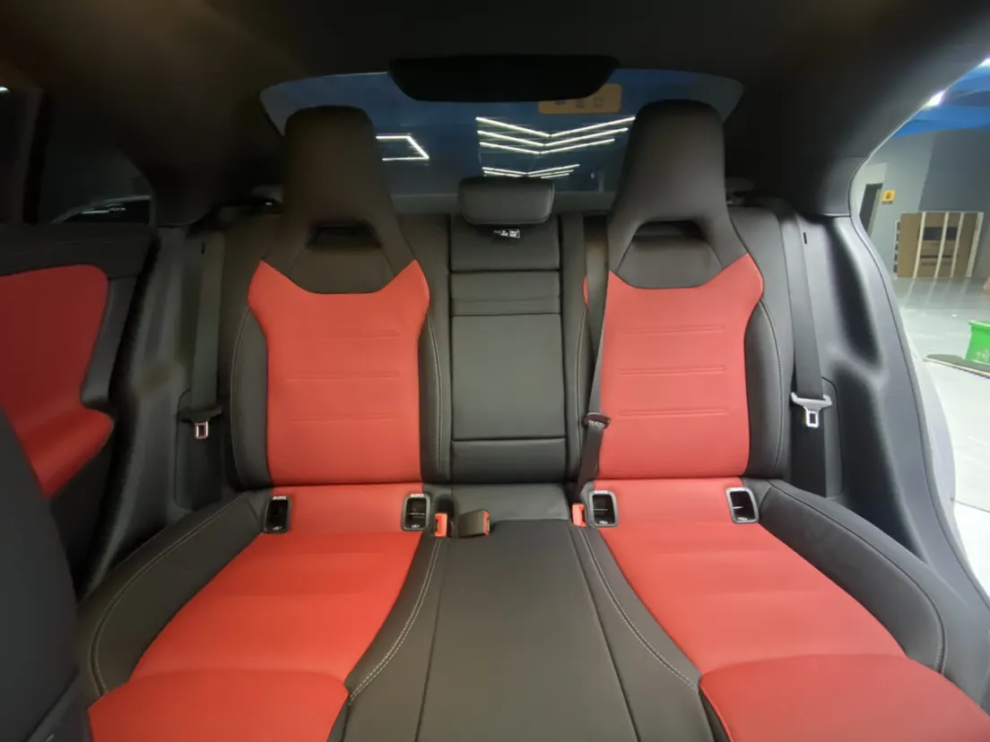 Mercedes-Benz CLA 35 4MATIC, 2023 24