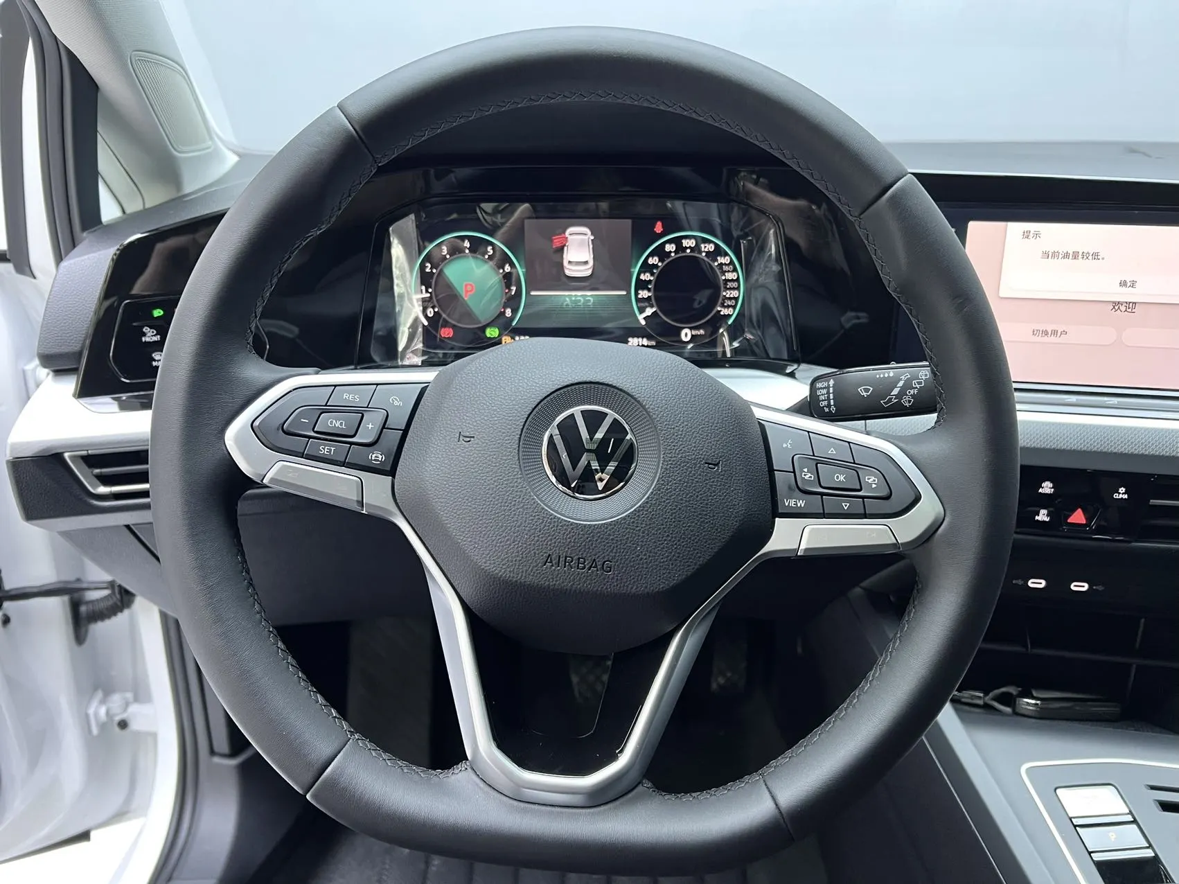 Volkswagen Golf, 2025 14