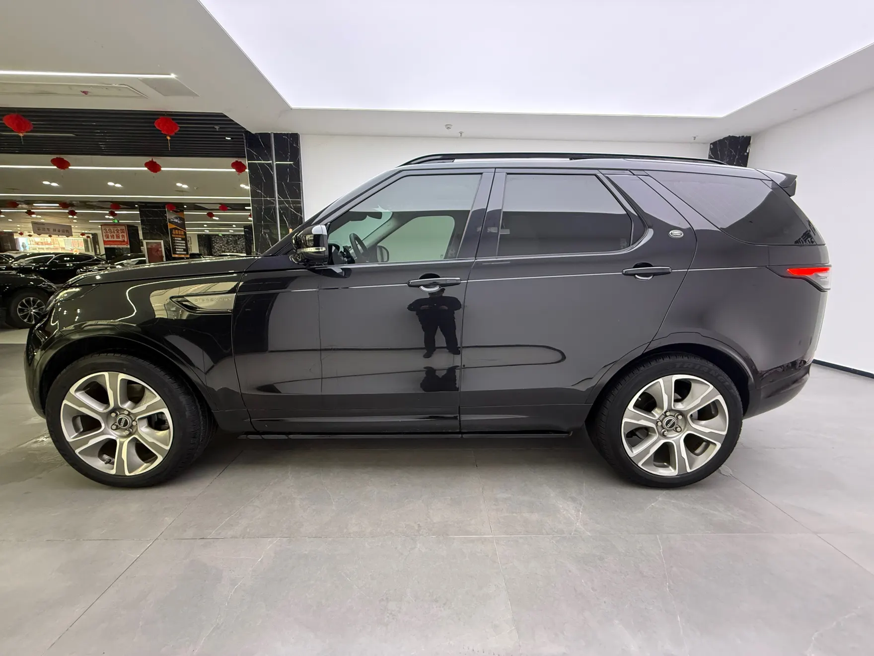 Land Rover Discovery, 2019 8