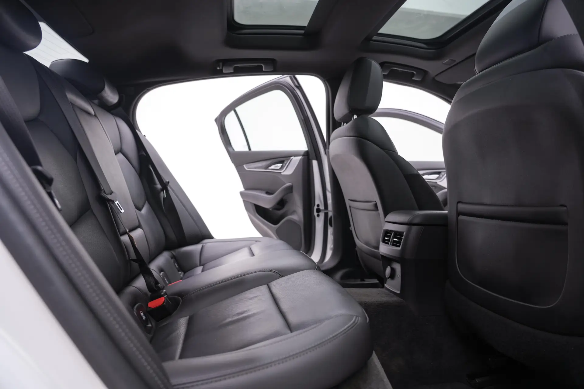 Cadillac CT5, 2023 27
