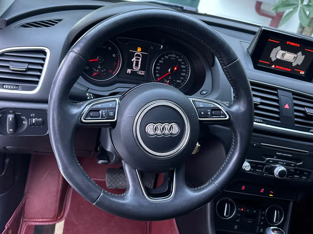 Audi Q3 30, 2019 14