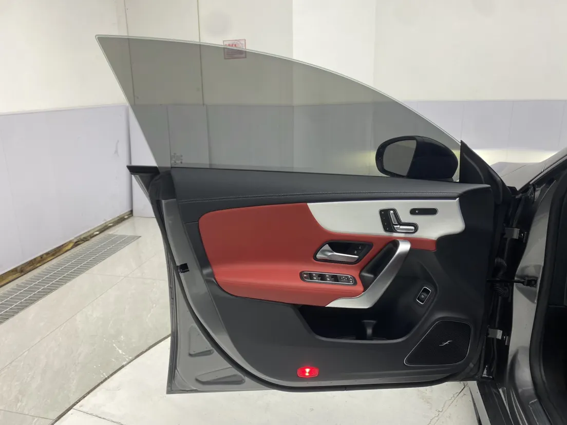 Mercedes-Benz CLA 35 4MATIC, 2023 28