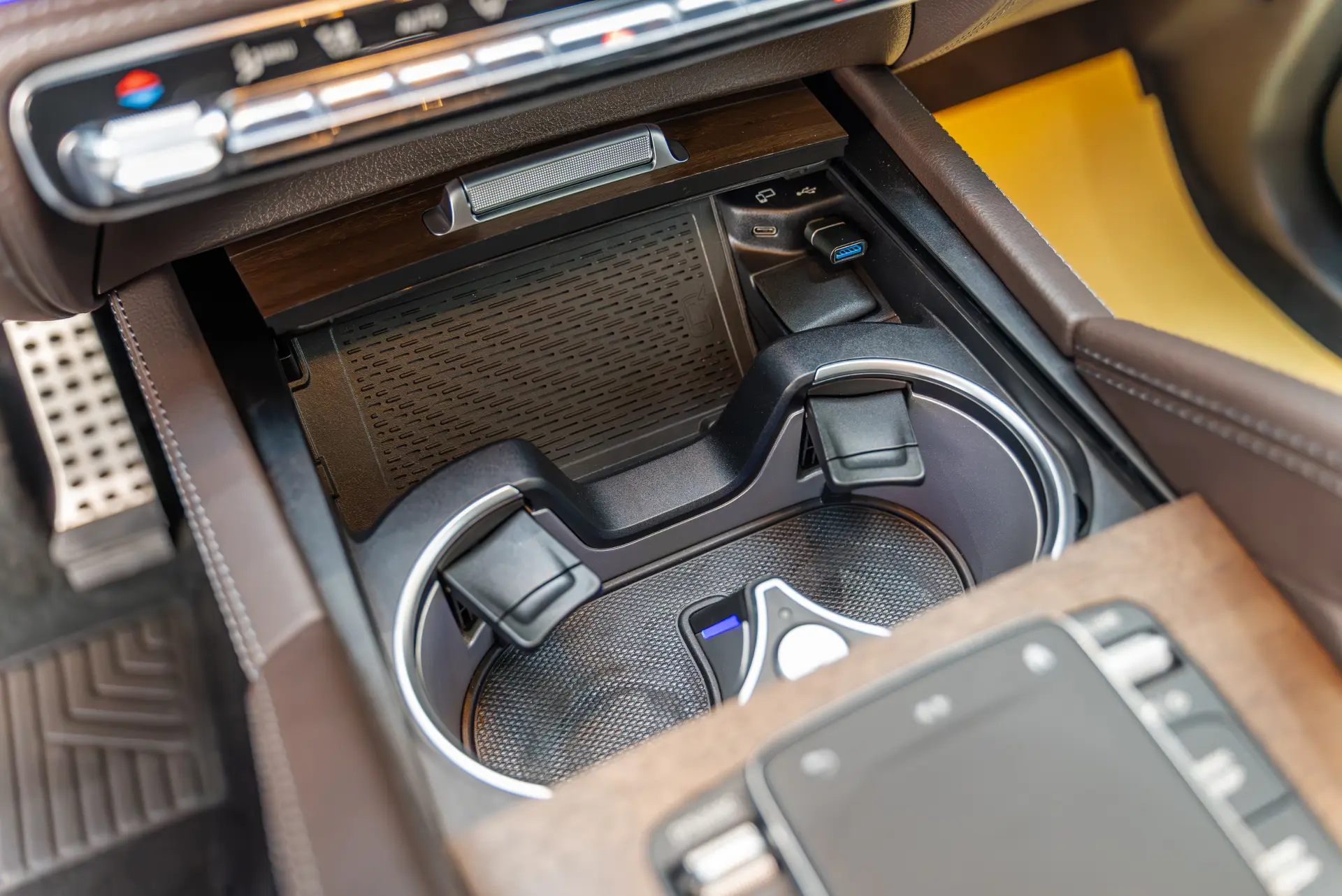 Mercedes-Benz GLS 450 4MATIC, 2021 24