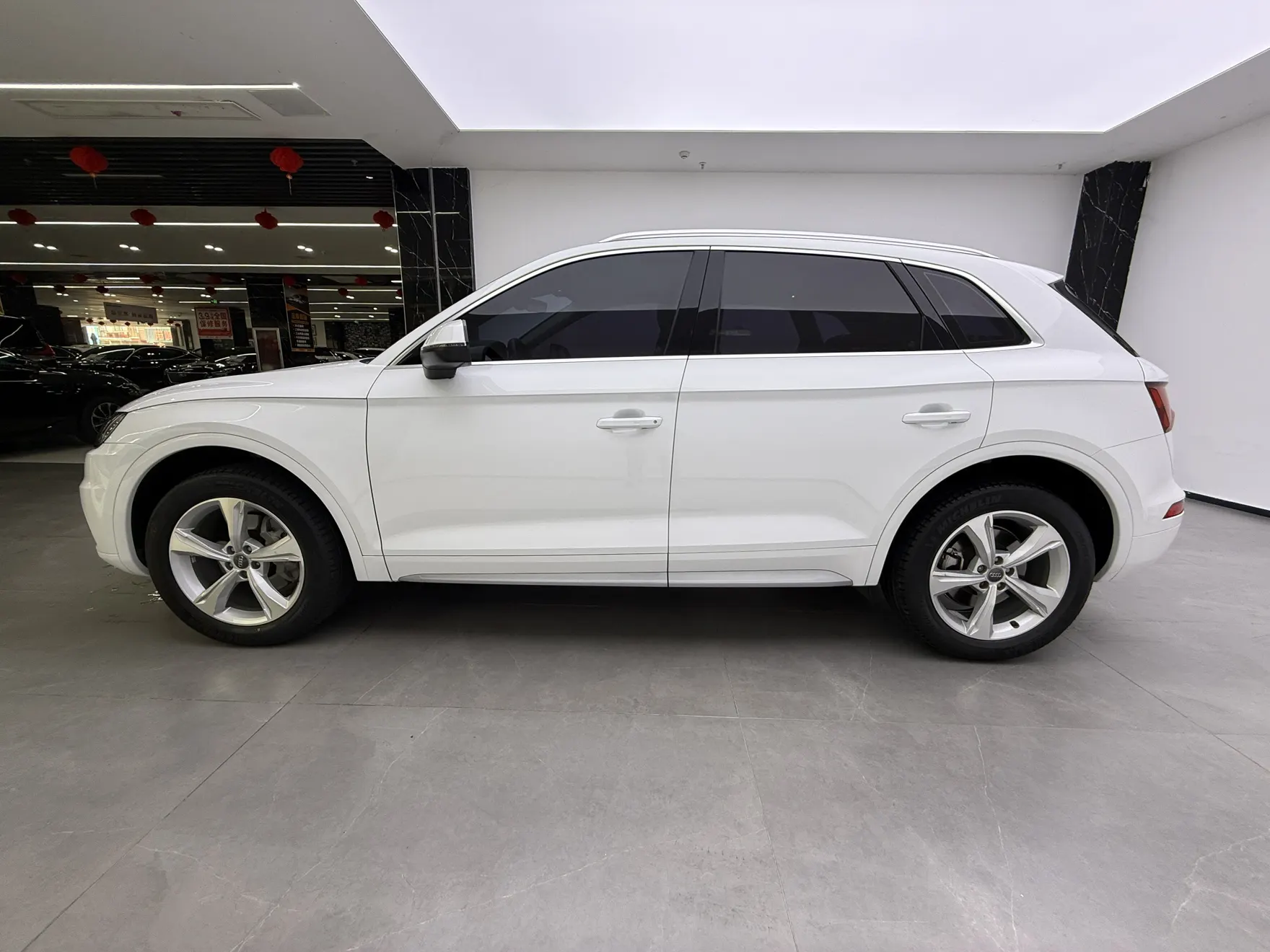 Audi Q5L 40 TFSI, 2020 8