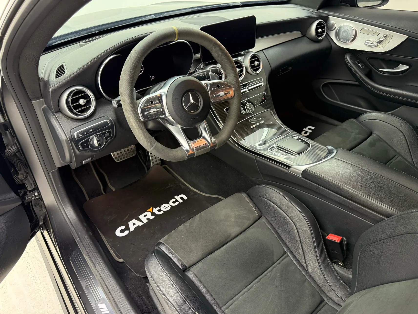 Mercedes-Benz C 63, 2022 19