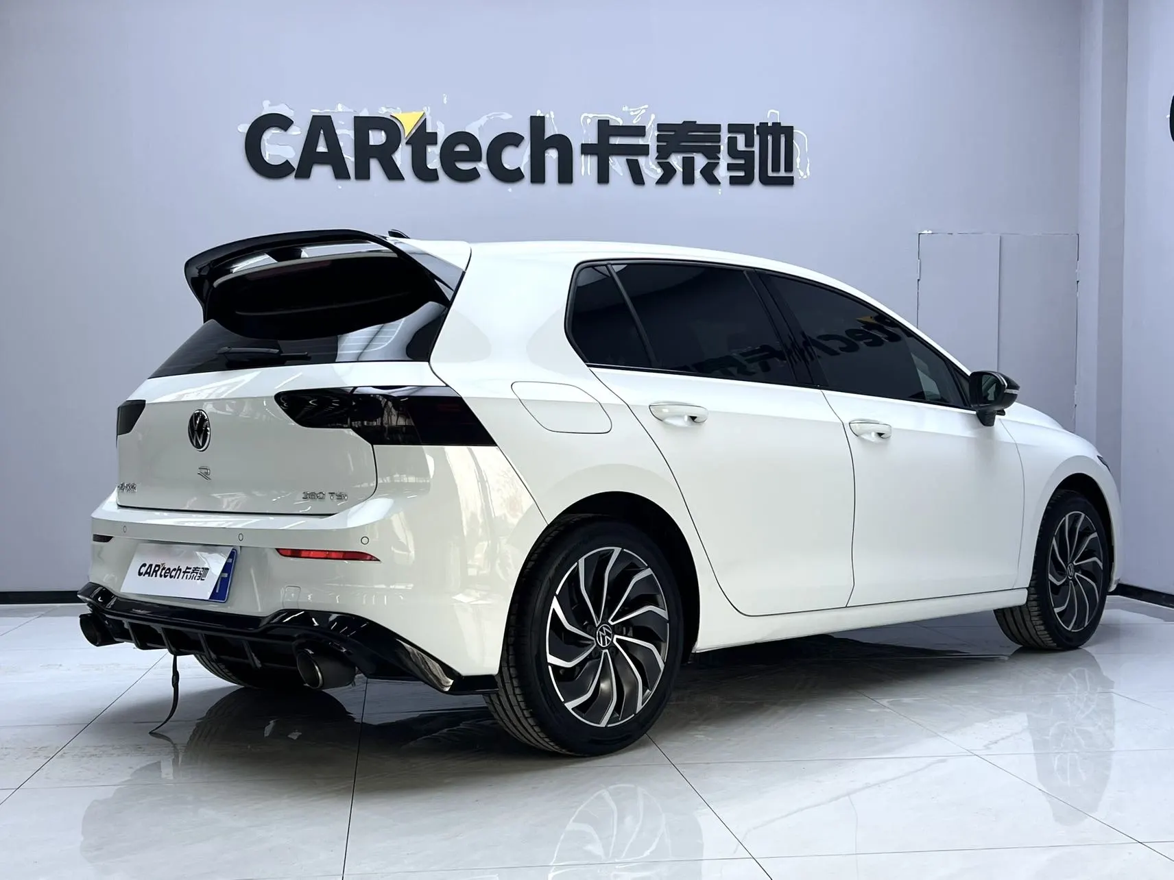 Volkswagen Golf, 2025 все фото