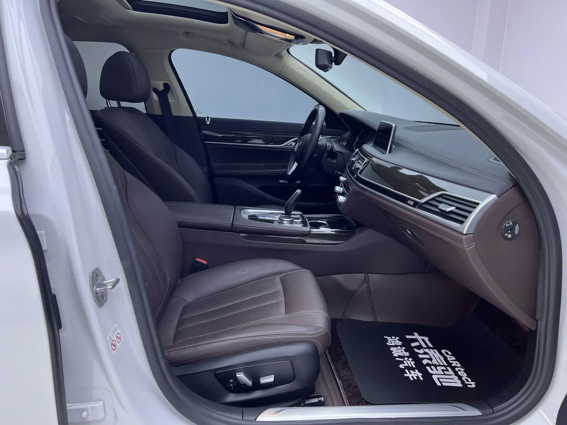 BMW 740Li, 2018 19