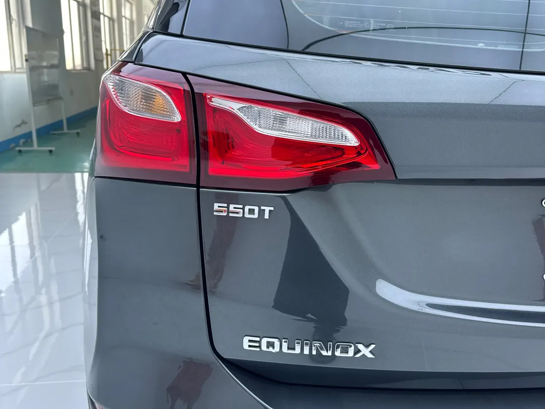 Chevrolet Equinox, 2018 12