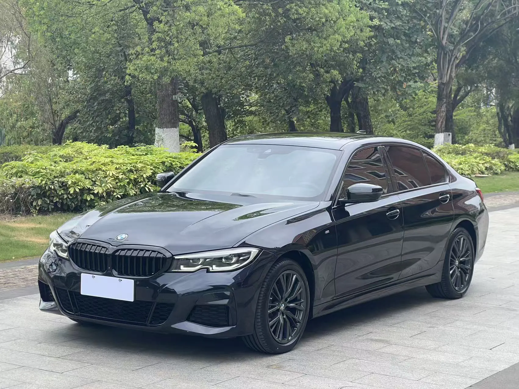 BMW 325Li