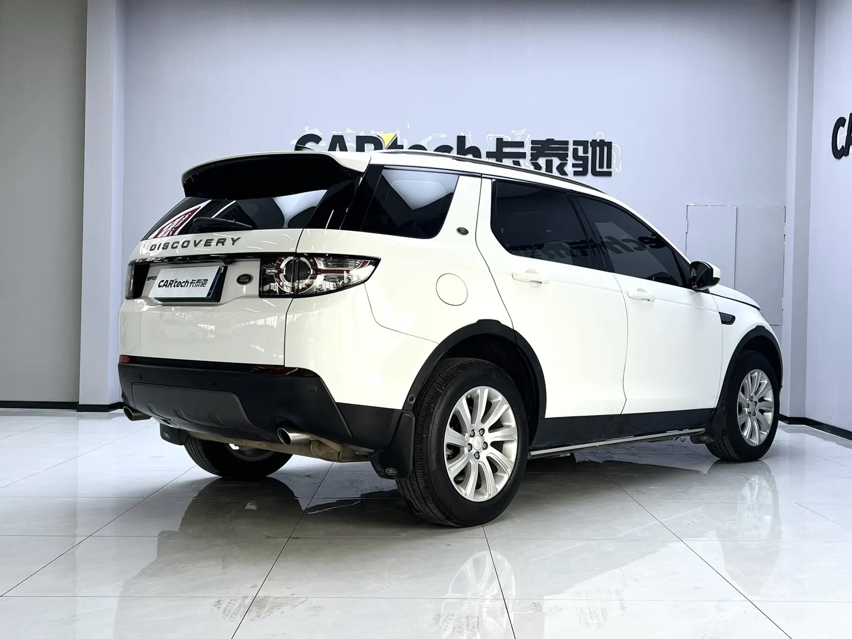 Land Rover Discovery, 2020 все фото
