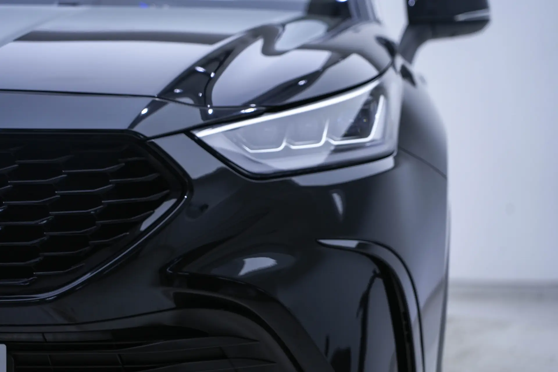 Toyota Crown, 2022 9