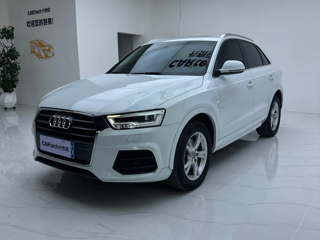 Audi Q3 30