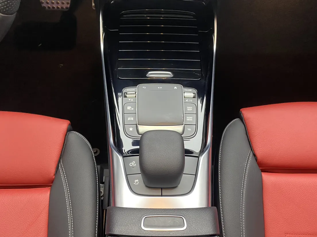 Mercedes-Benz CLA 35 4MATIC, 2023 23
