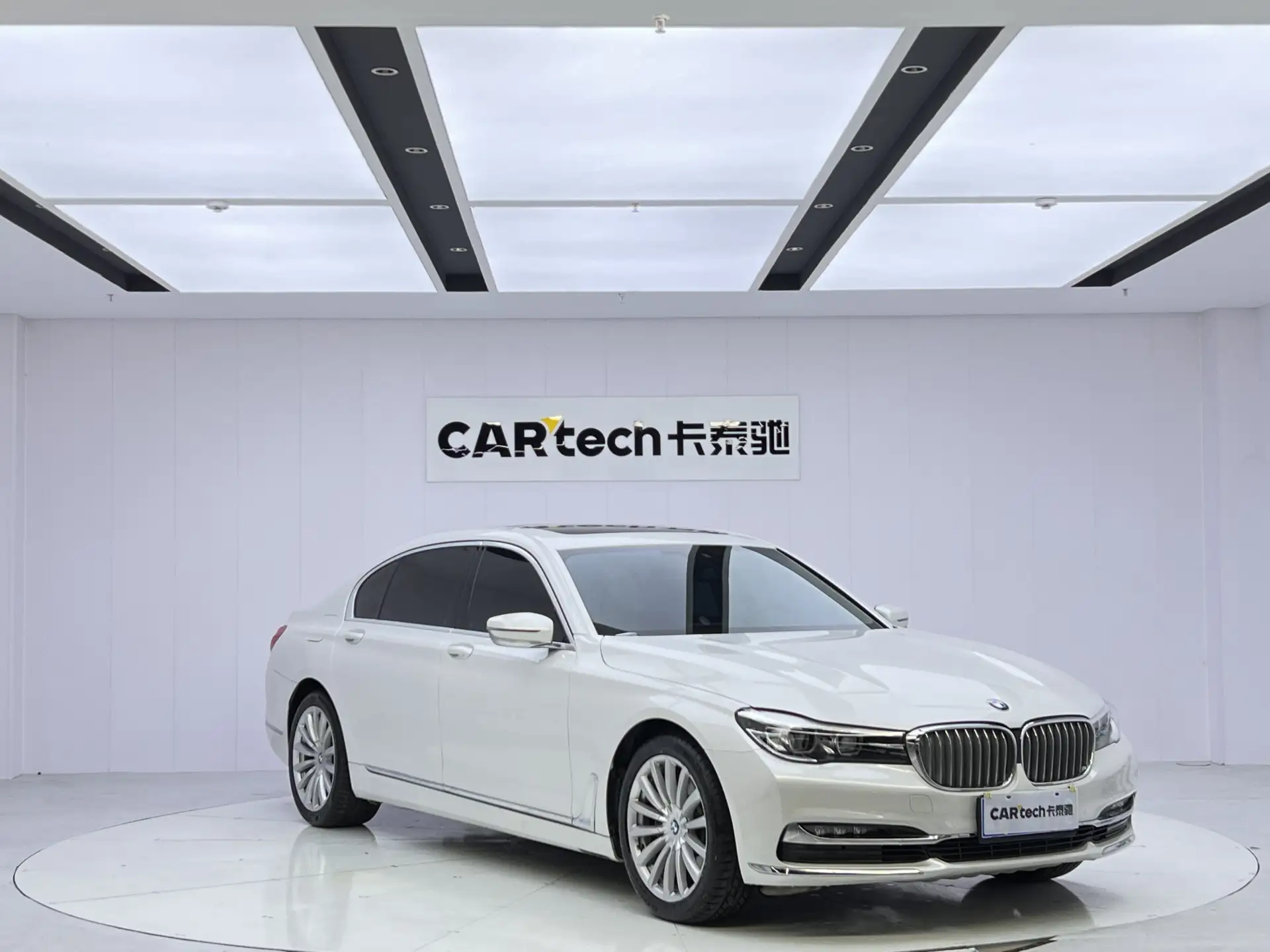 BMW 740Li, 2018 2