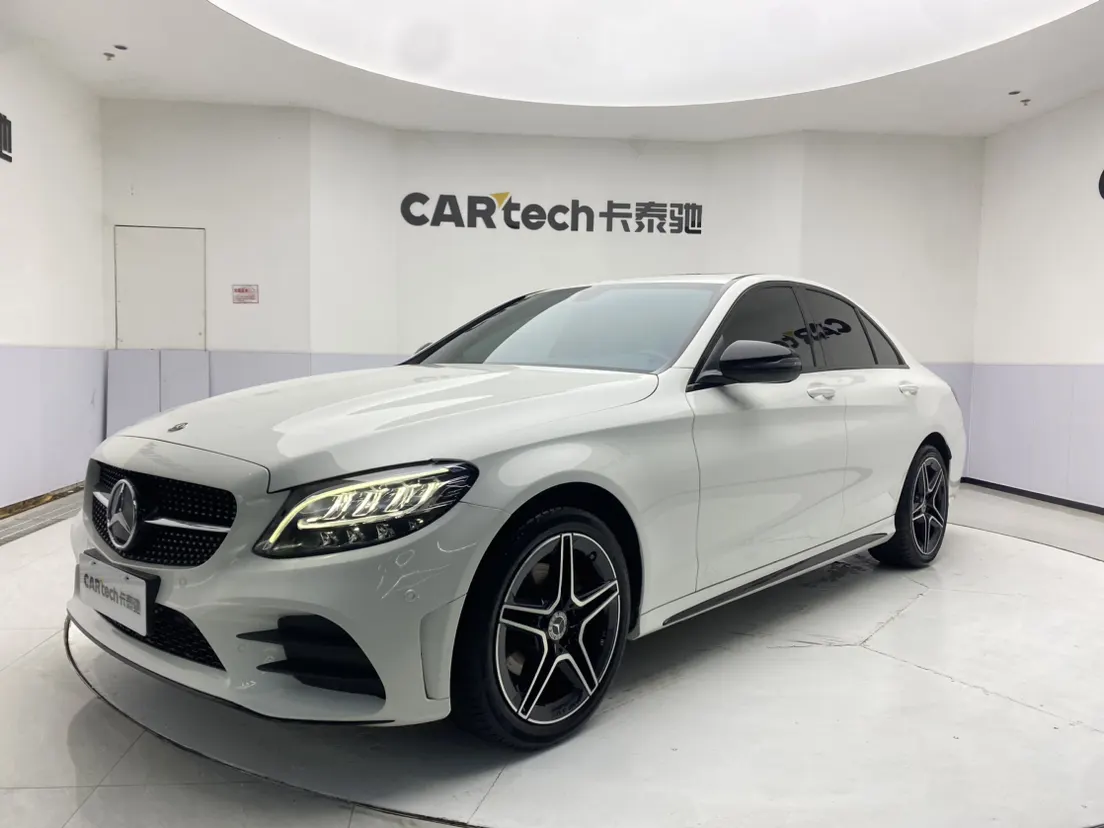Mercedes-Benz C 260