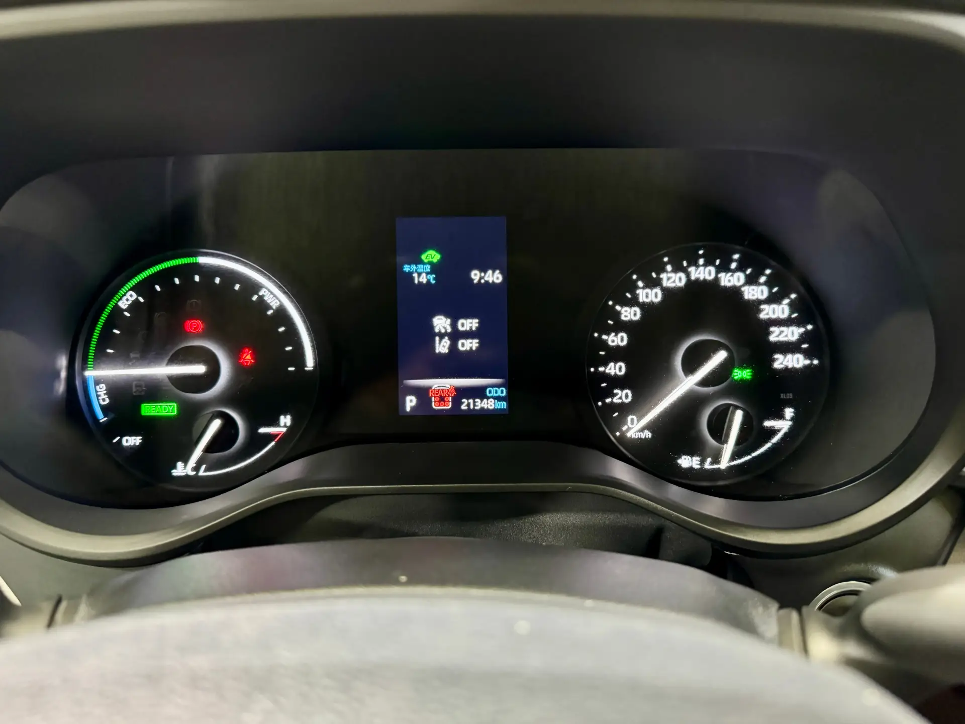 Toyota Granvia, 2025 18