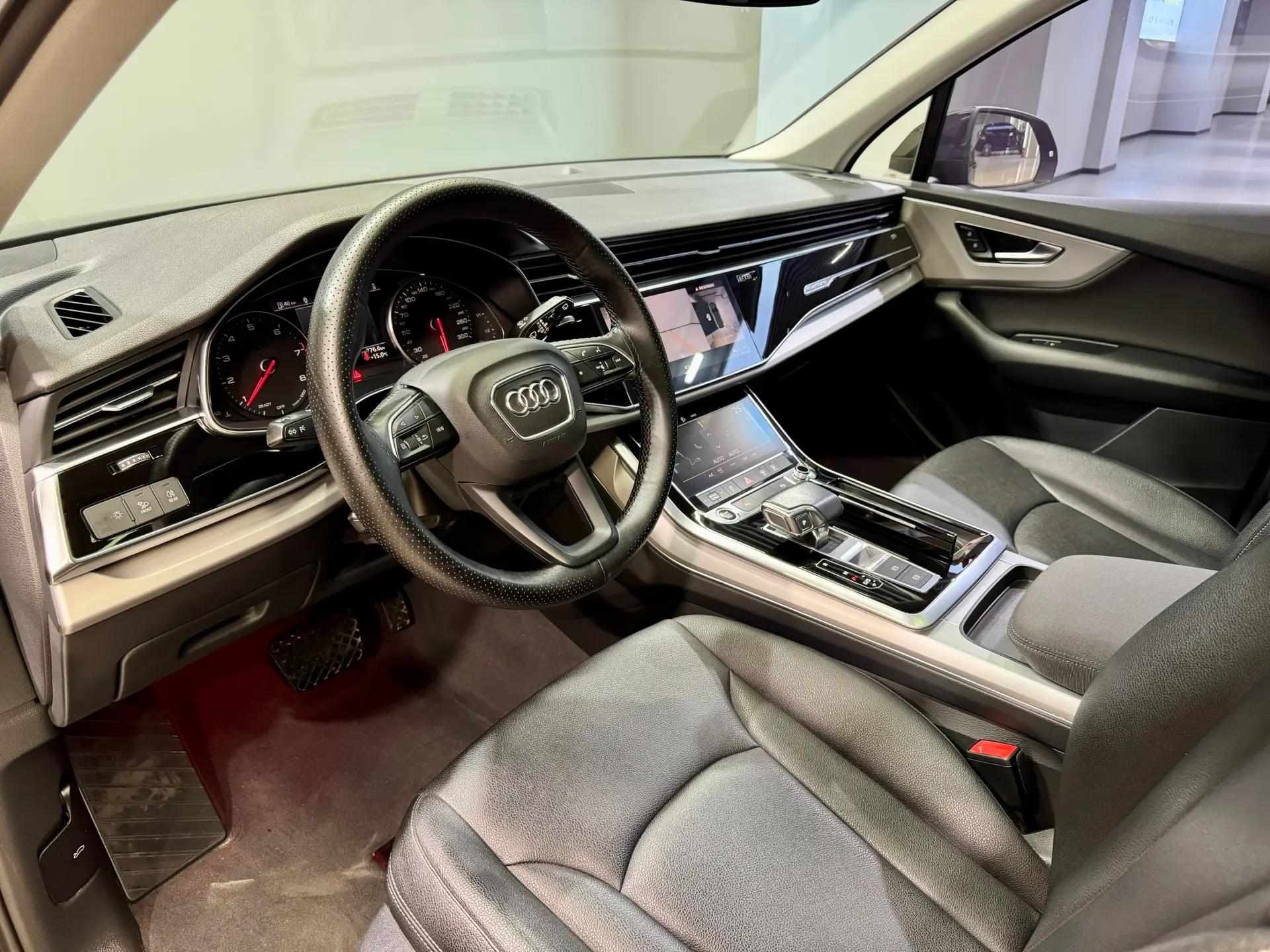 Audi Q7 45 TFSI, 2022 14