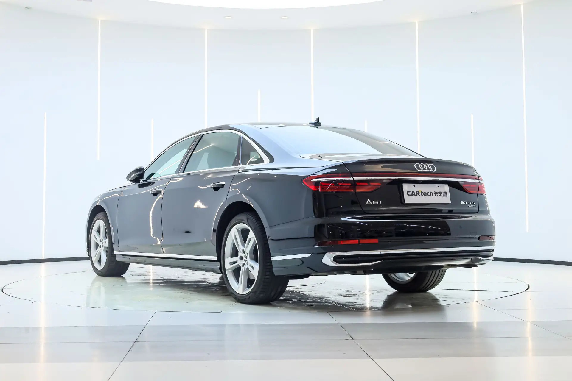Audi A8L 50 TFSI, 2023 7