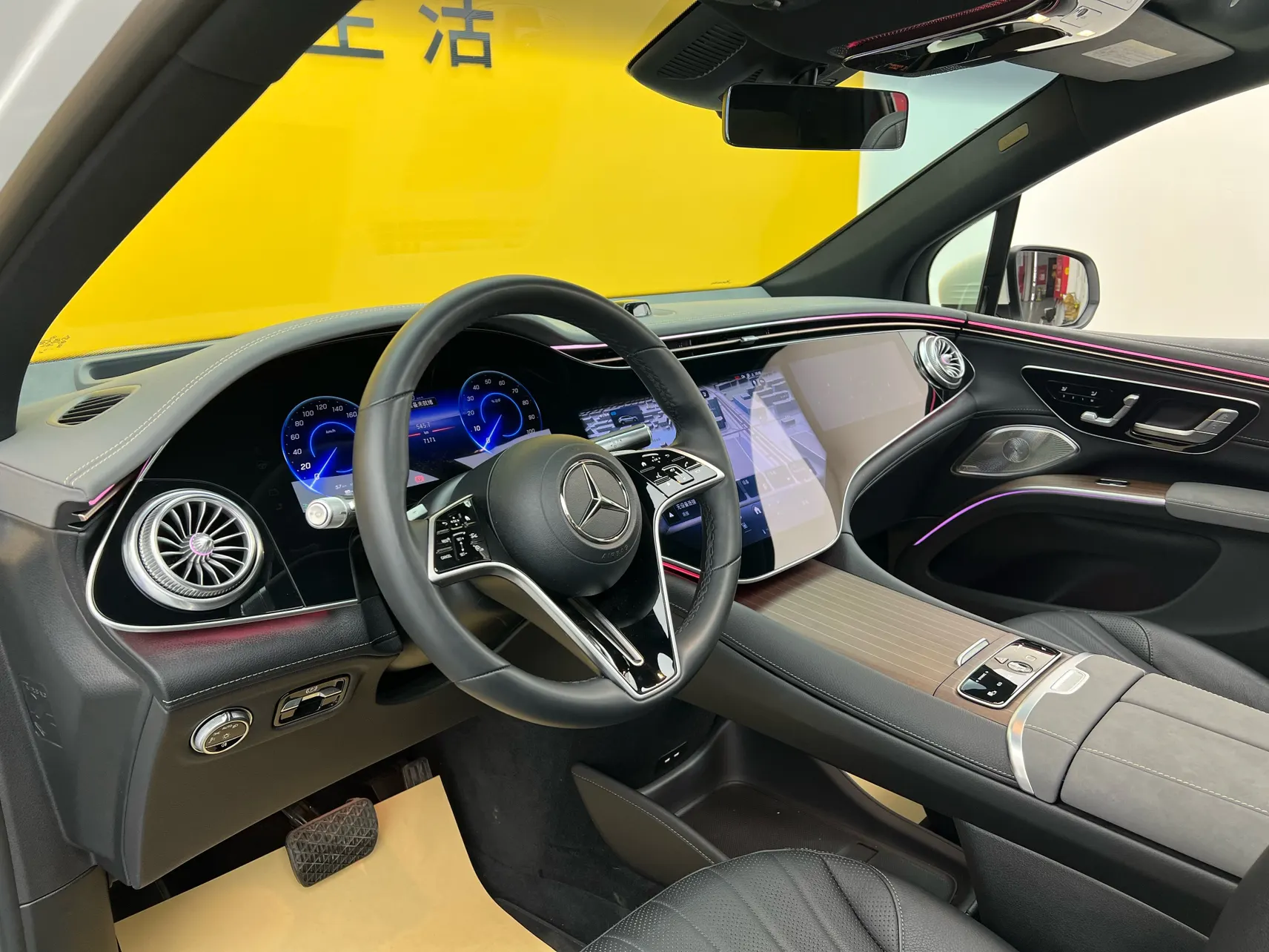 Mercedes-Benz EQS, 2025 30