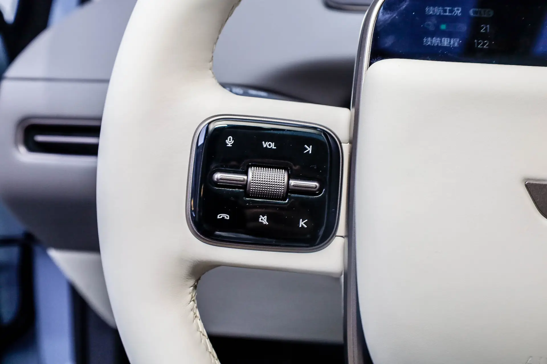 Li Auto i8, 2025 24