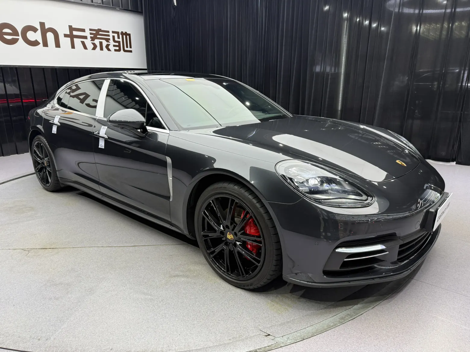 Porsche Panamera, 2019 2
