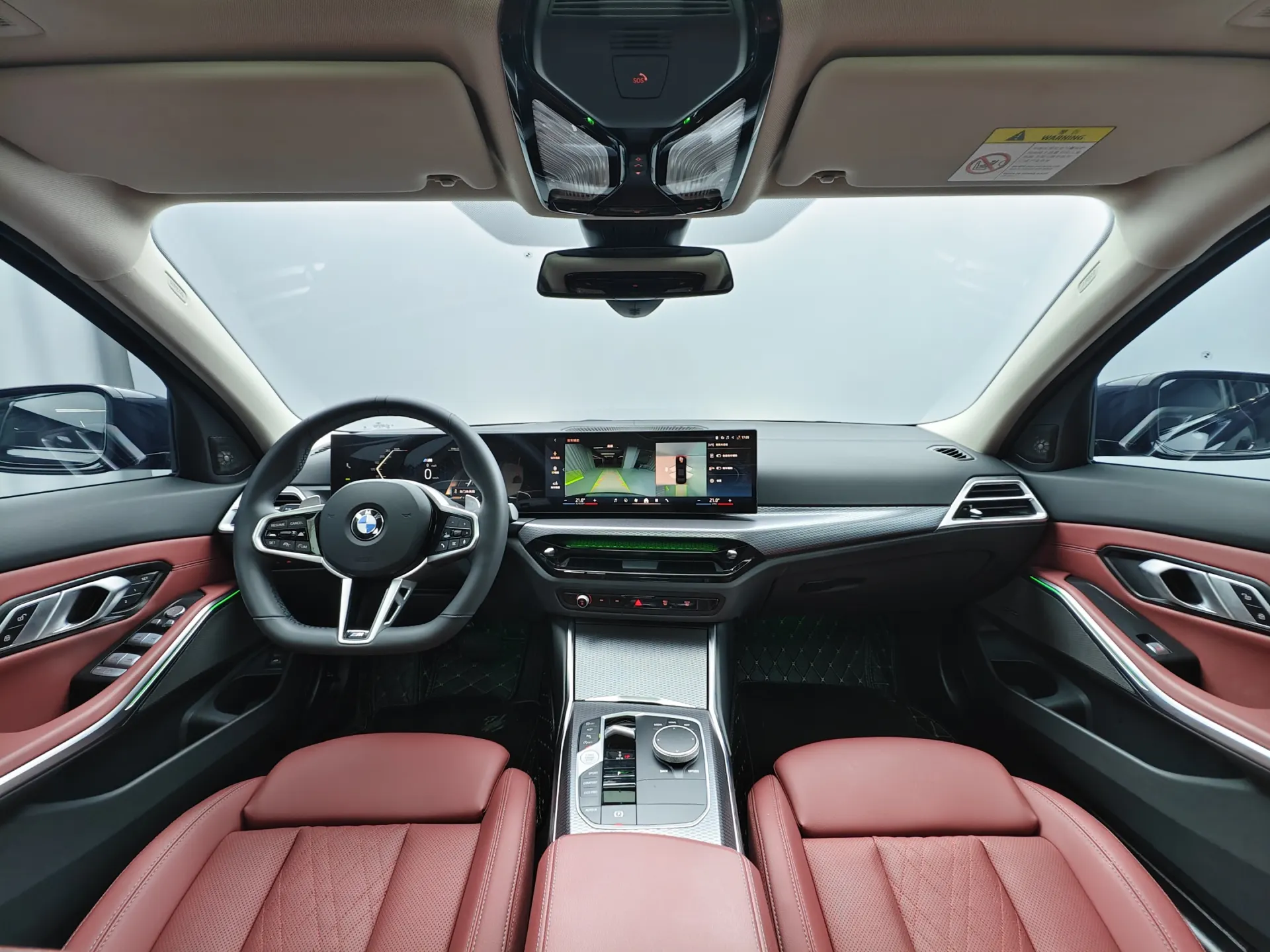 BMW 330Li, 2025 7