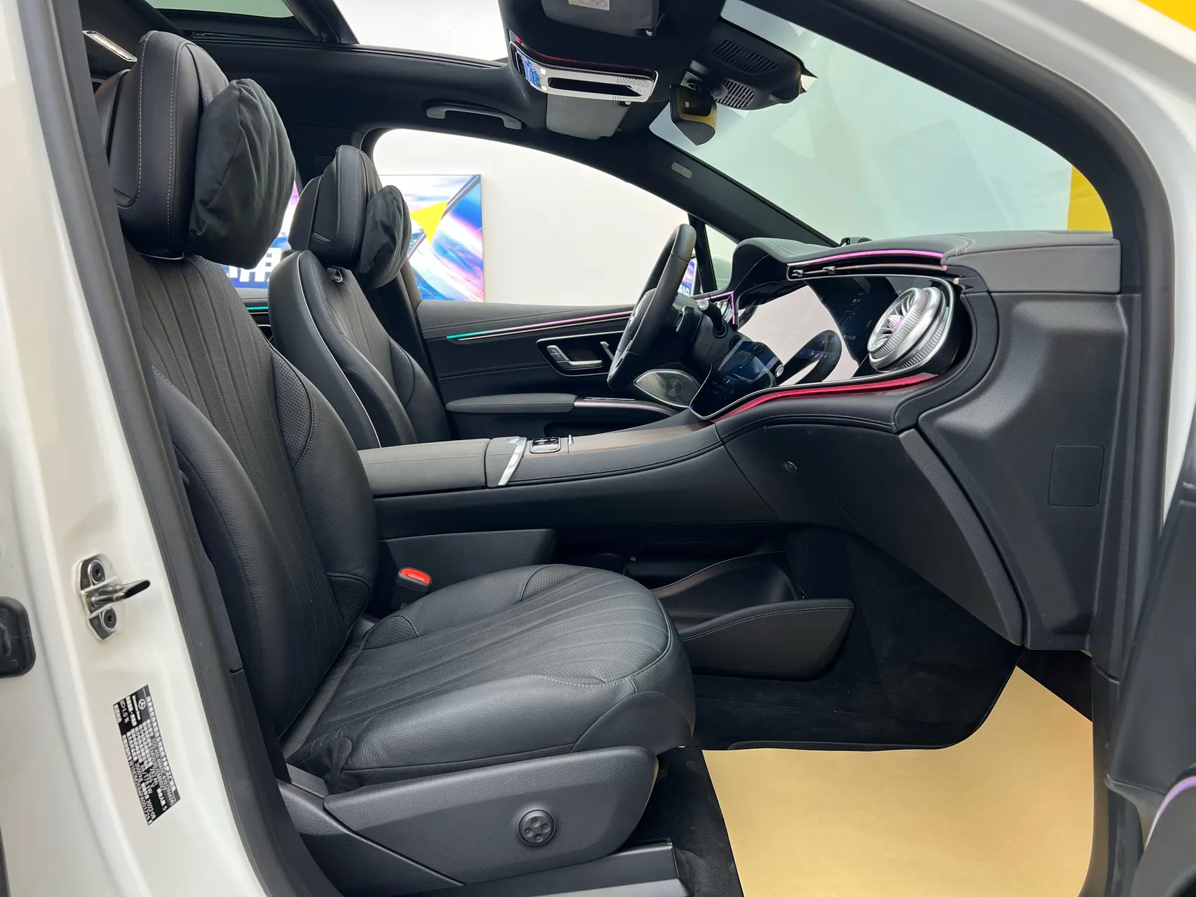 Mercedes-Benz EQS, 2025 18