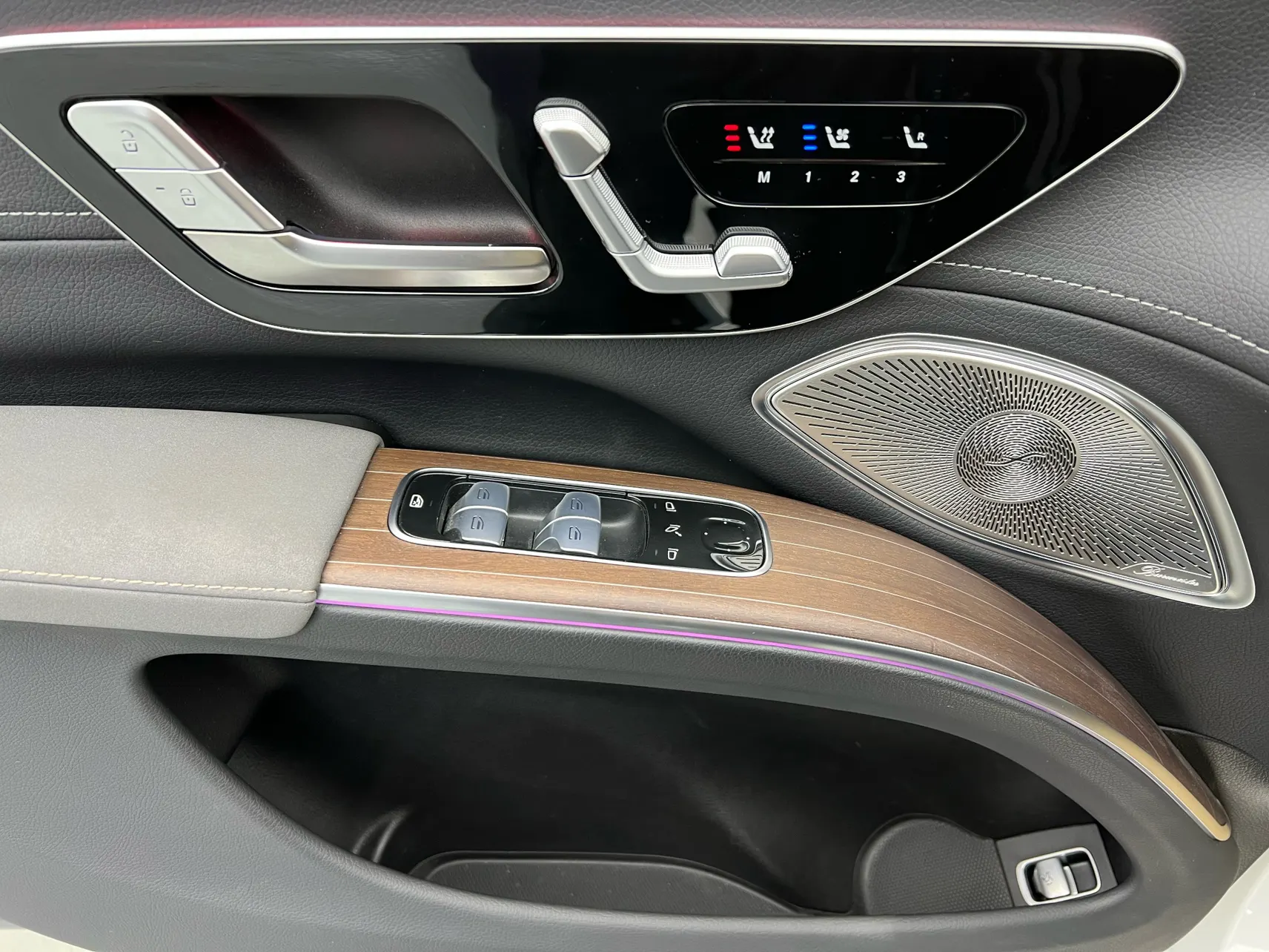 Mercedes-Benz EQS, 2025 16