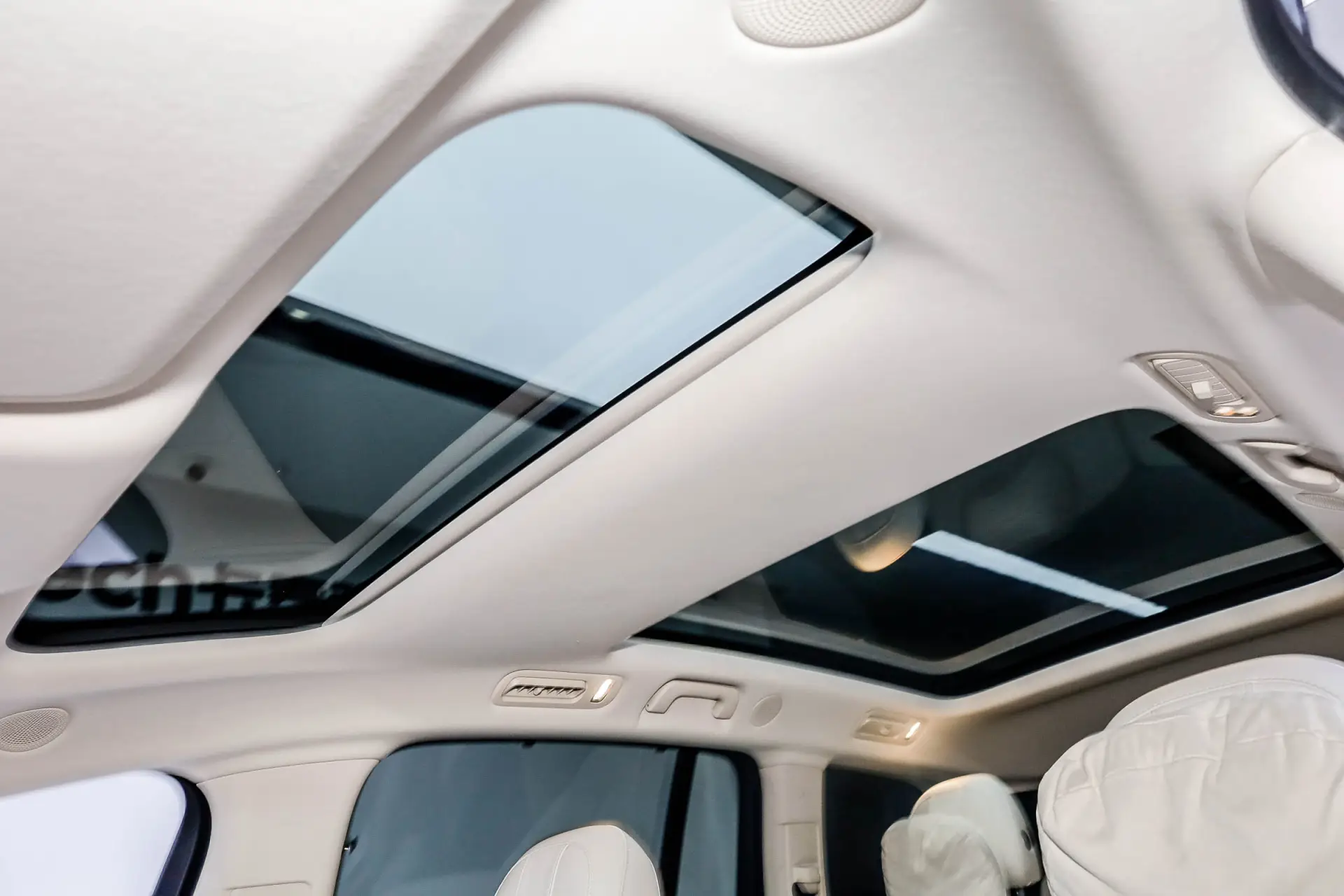 Li Auto i8, 2025 17