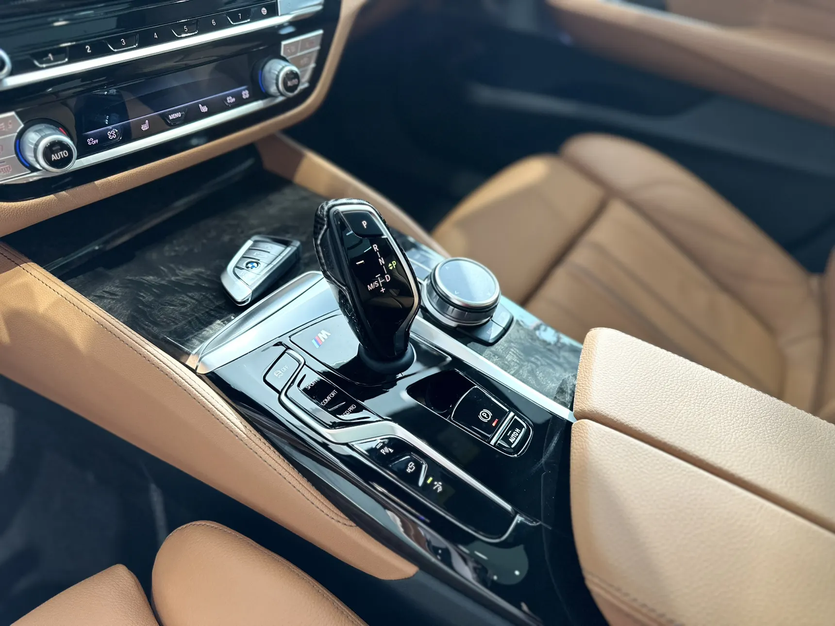 BMW 6GT, 2024 19