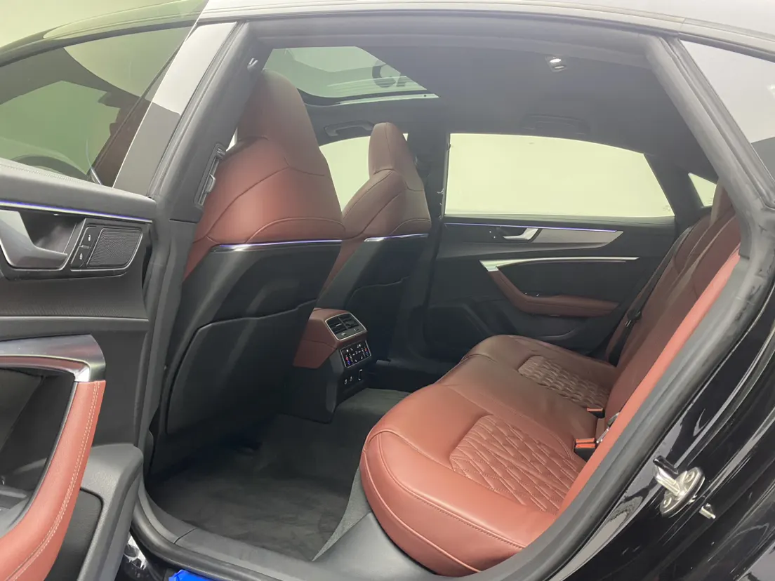 Audi A7L 45 TFSI, 2024 22