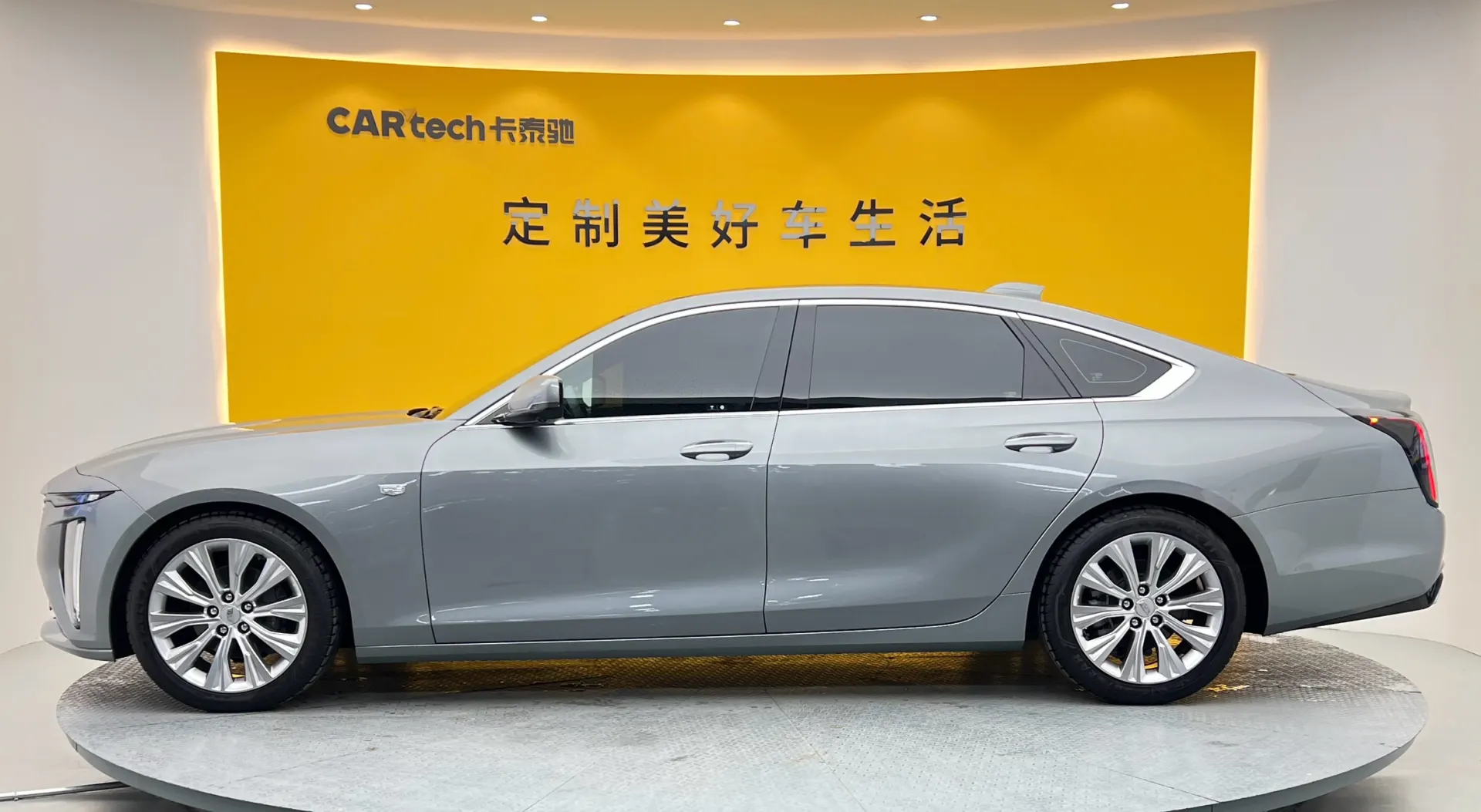 Cadillac CT6, 2025 7