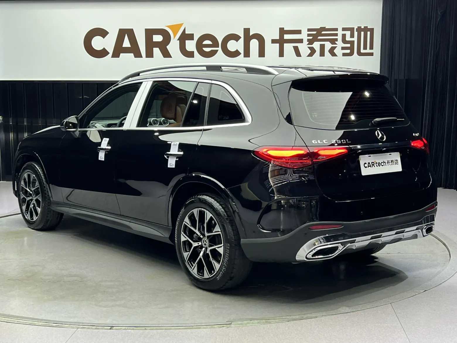 Mercedes-Benz GLC 260 L, 2024 11