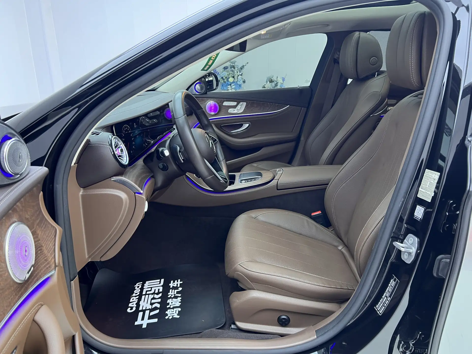 Mercedes-Benz E 300 L, 2023 18