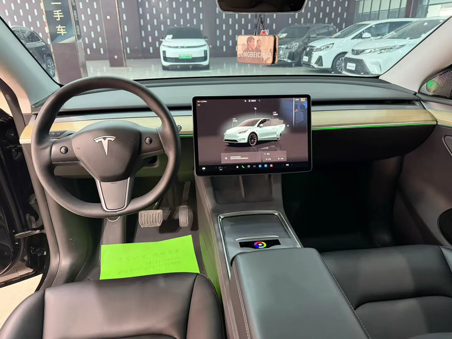 Tesla Model Y, 2023 7