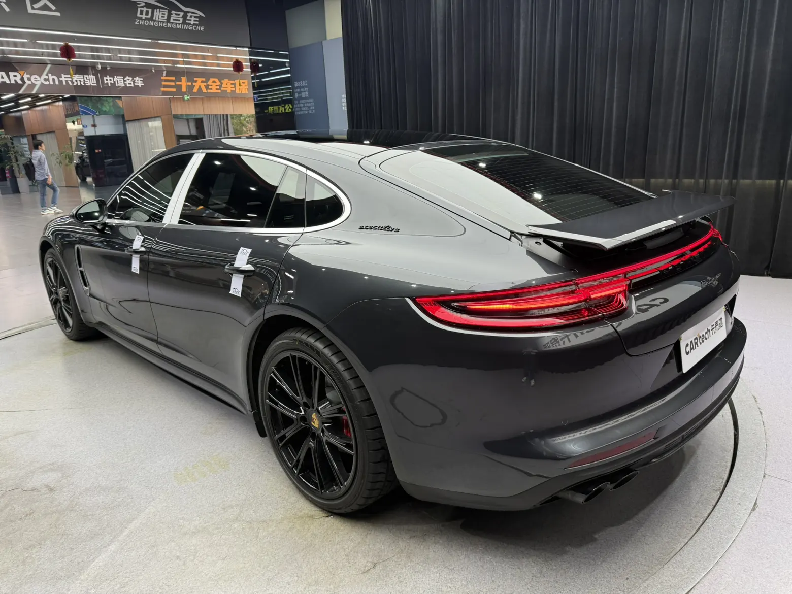 Porsche Panamera, 2019 11