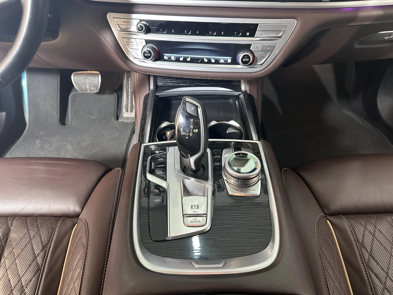 BMW 740Li, 2022 17