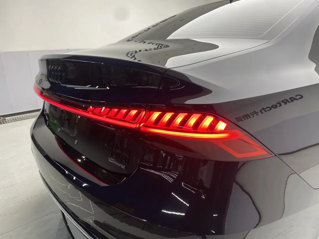 Audi A7L 45 TFSI, 2024 10