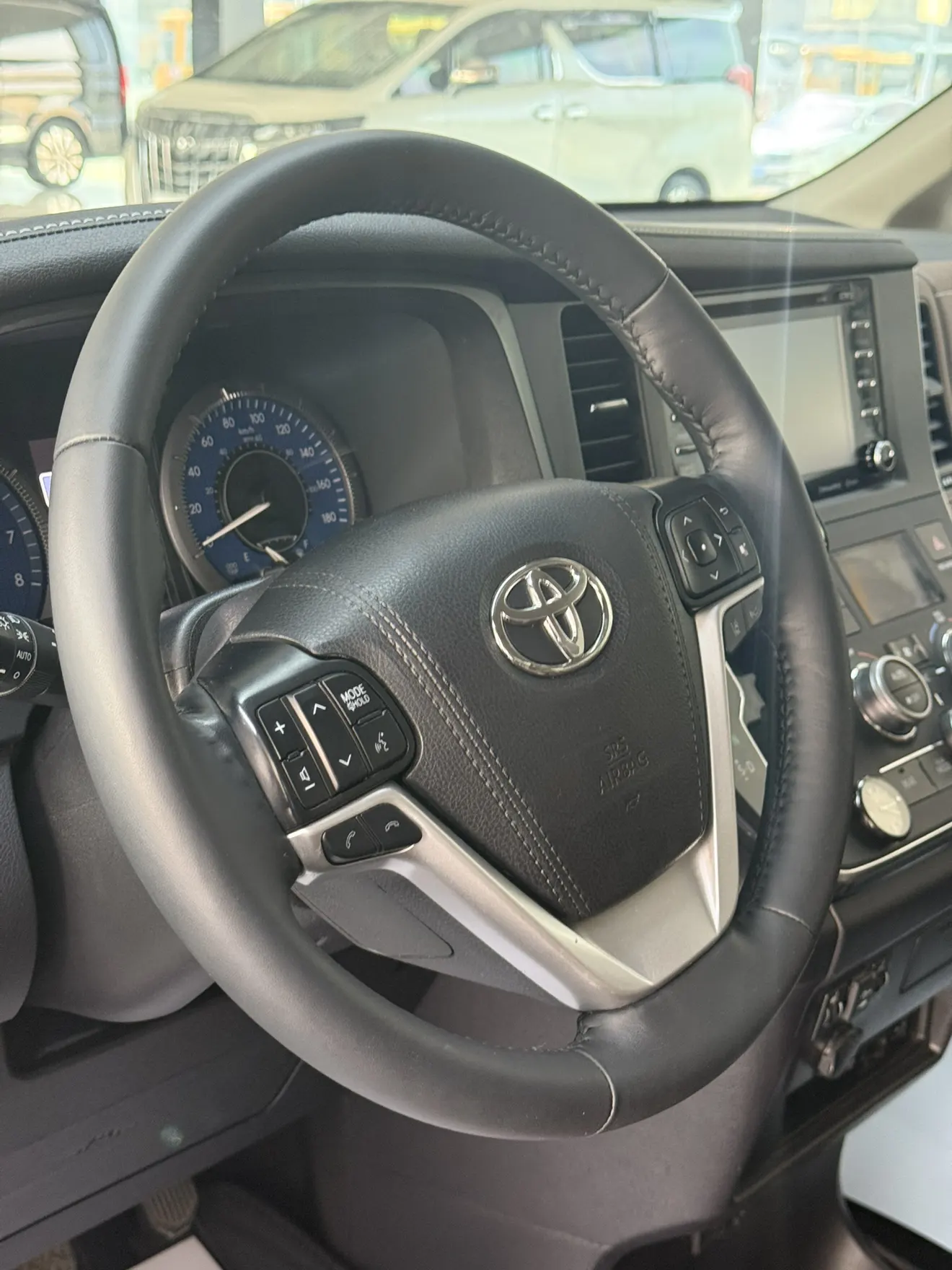 Toyota Sienna, 2019 12
